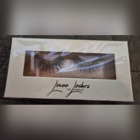 Battington Lashes/Lavana Lashes Set - Picture 6 of 8
